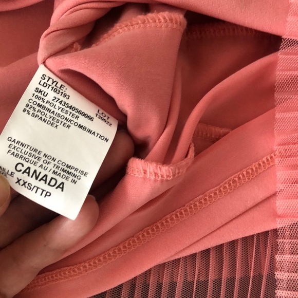 NWOT le chateau top - Picture 7 of 7